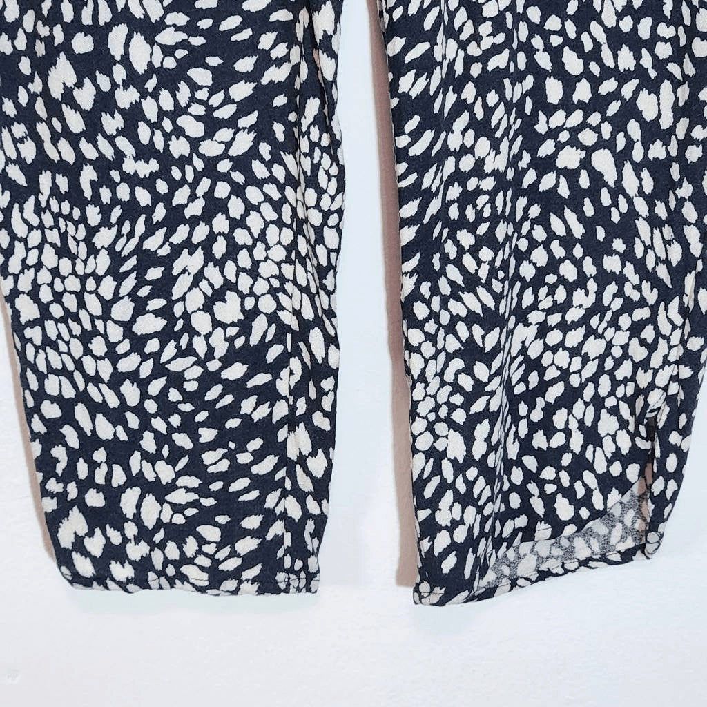 Saltwater Luxe Black and White Print Cropped Pull-on Pants Size Medium