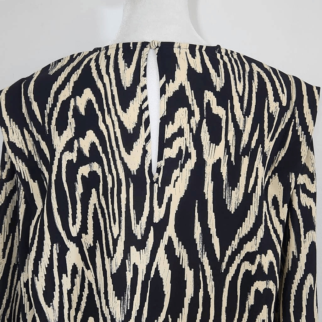 Who What Wear Cream and Black Graphic Print Blouse with Full Sleeves Size Small
