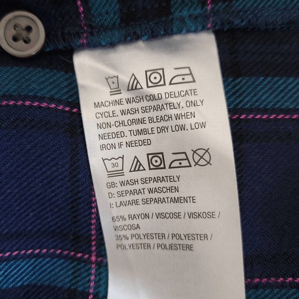 Candace Cameron Bure Navy Plaid Flannel Size XS Plaid Button Down Shirt