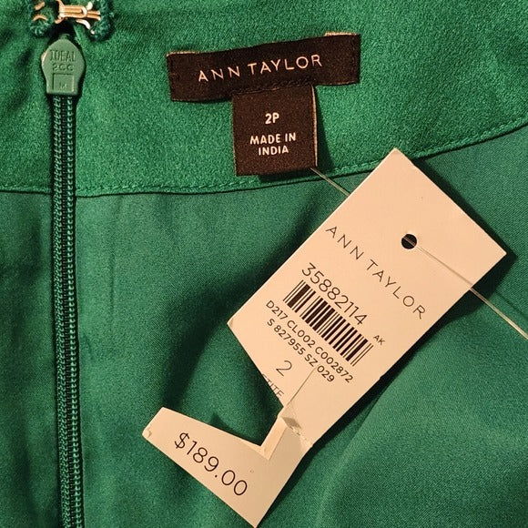 Ann Taylor Green Wrap Look Dress Size 2 Petite NWT Wedding Guest Dress