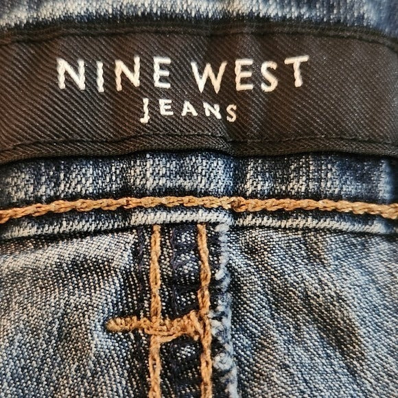 Nine West Denim Pedal Pushers Size 10 Cuffed Long Denim Shorts