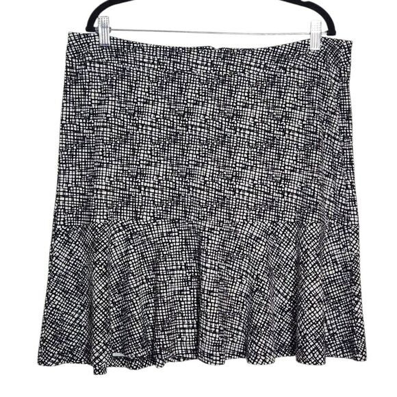 Cato Black and White Print Mini Skirt with Ruffle Hemline Size 16, New
