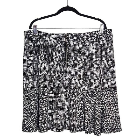 Cato Black and White Print Mini Skirt with Ruffle Hemline Size 16, New