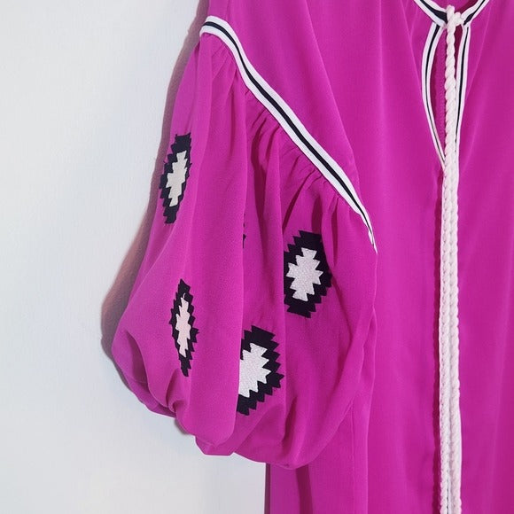 TCEC Magenta Mini Shift Dress With Embroidered Puffy Sleeves Size Large