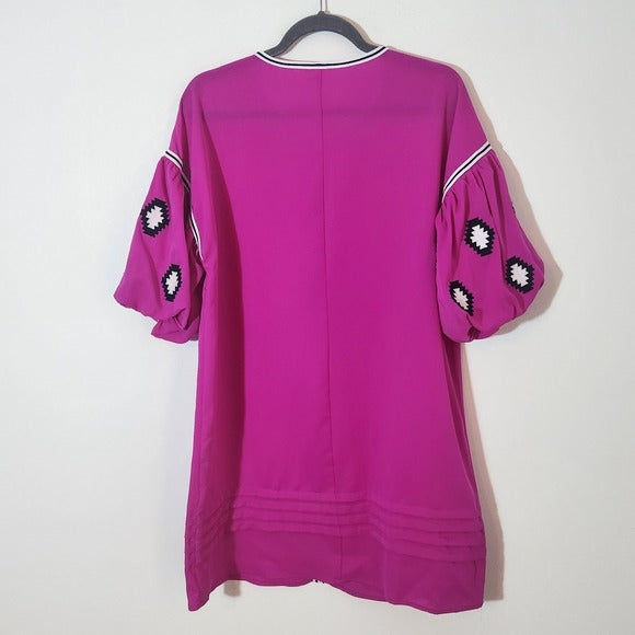 TCEC Magenta Mini Shift Dress With Embroidered Puffy Sleeves Size Large