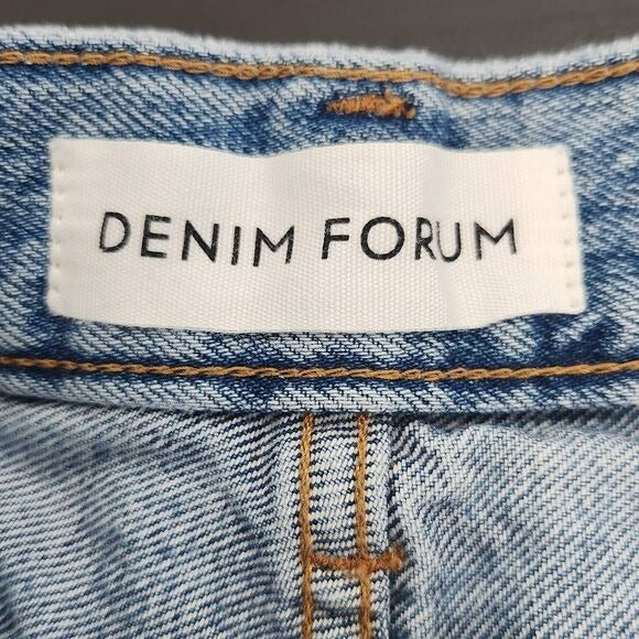 Denim Forum Cropped Straight Leg Jeans Size 24