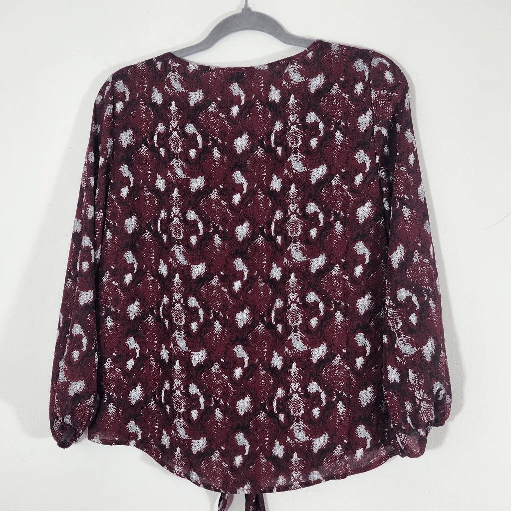 West K Oxblood Snakeskin Print Blouse Size Small NWOT Burgundy Snakeskin Top
