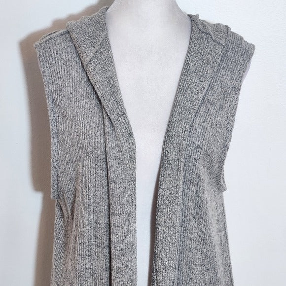 Nally & Millie Heather Gray Ribbed Knit Sweater Vest Hoodie Size XL NWT