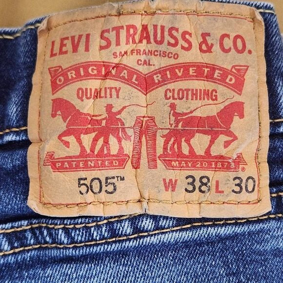 Levi's Men's 505 Jeans Size 38 X 30 Levi's Men's Straight Leg Jeans