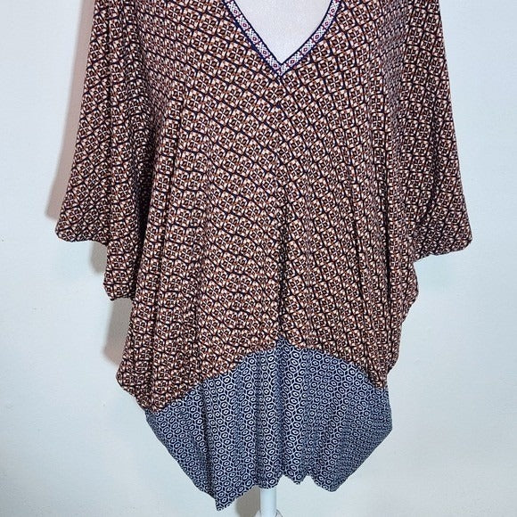 Umgee Brown and Navy Print V-Neck Poncho Top Size Small/Medium Oversized Poncho
