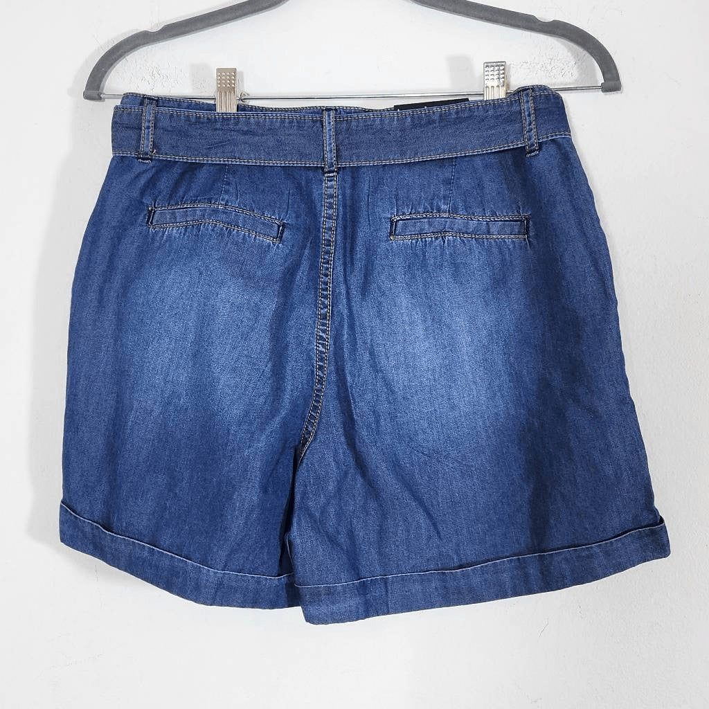 Kensie Chambray Shorts with Tie at Waist NWT Size 2 Lightweight Jean Shorts