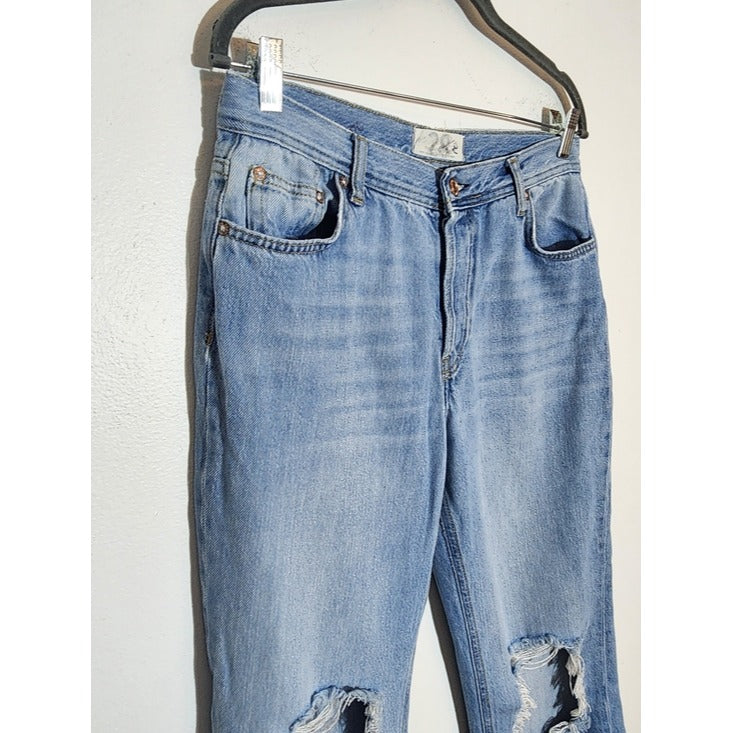 We The Free Distressed Light Wash Cropped Straight Leg Jeans Size 28