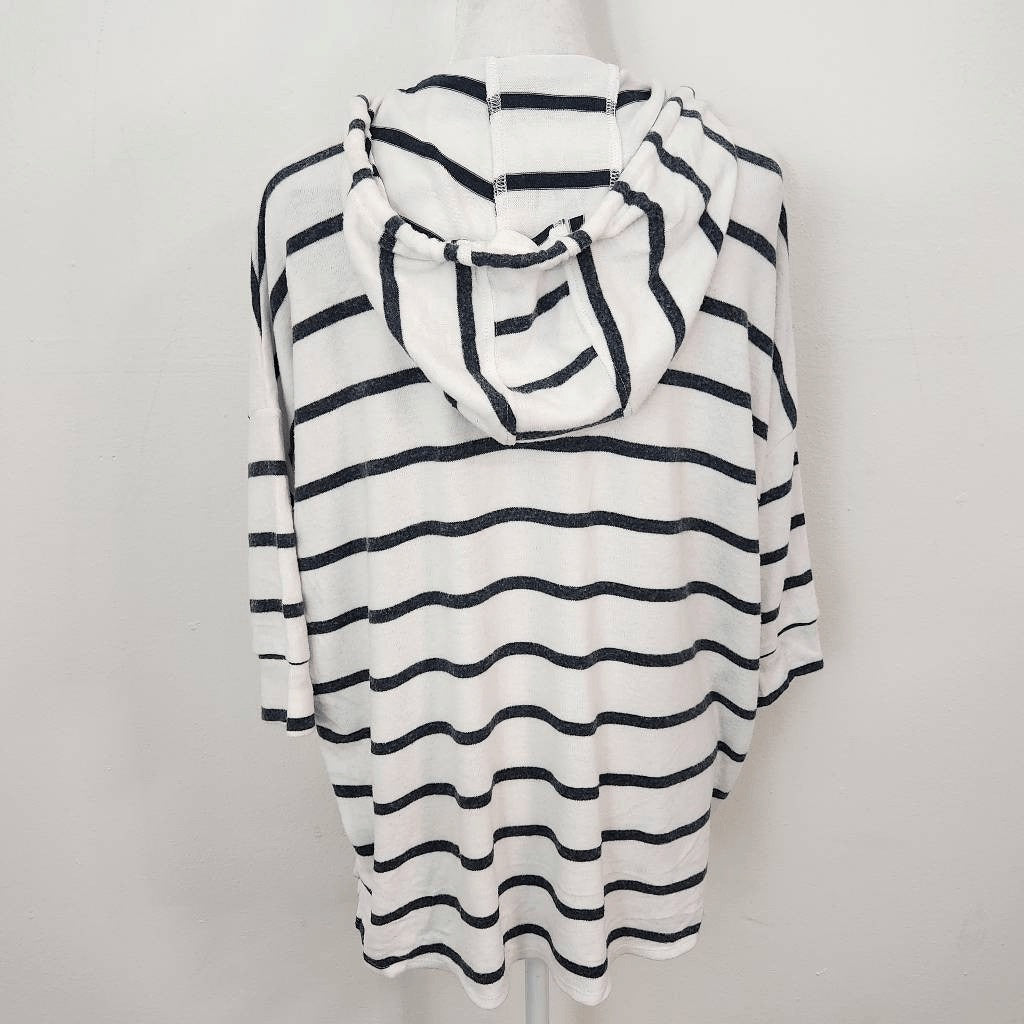 Chaser Navy and White Stripe Hoodie NWT Size Medium Preppy Nautical Pullover