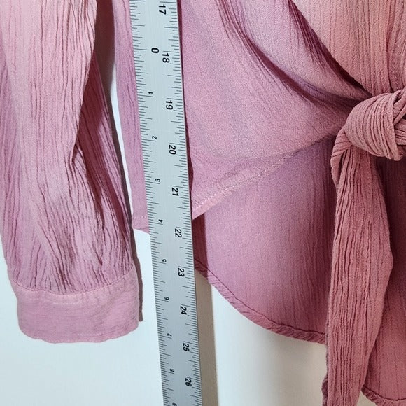 BeachLunchLounge Pink and Purple Ombre Crinkle Button Down Shirt Size Large
