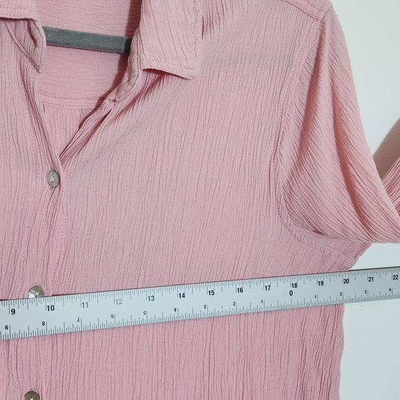 BeachLunchLounge Pink and Purple Ombre Crinkle Button Down Shirt Size Large