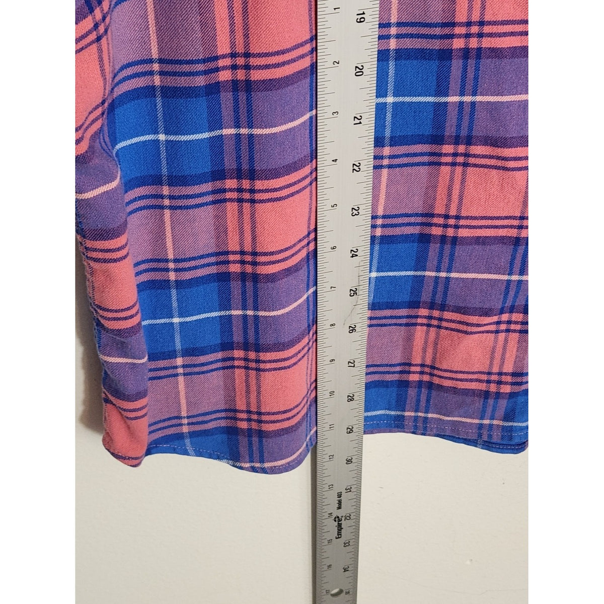 Vineyard Vines Mens Pink and Blue Plaid Button Down Shirt Size Large