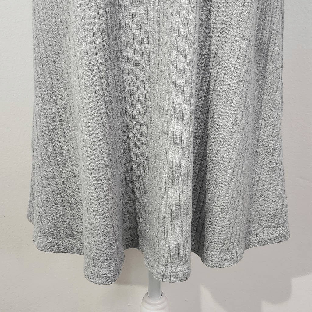 Uniqlo Gray Mock Turtleneck Ribbed Knit Dress Size Medium Gray Mini Dress
