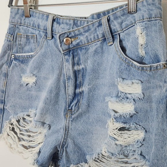 Shein Distressed Women's Jean Shorts NWT Size Large Light Wash Denim Shorts