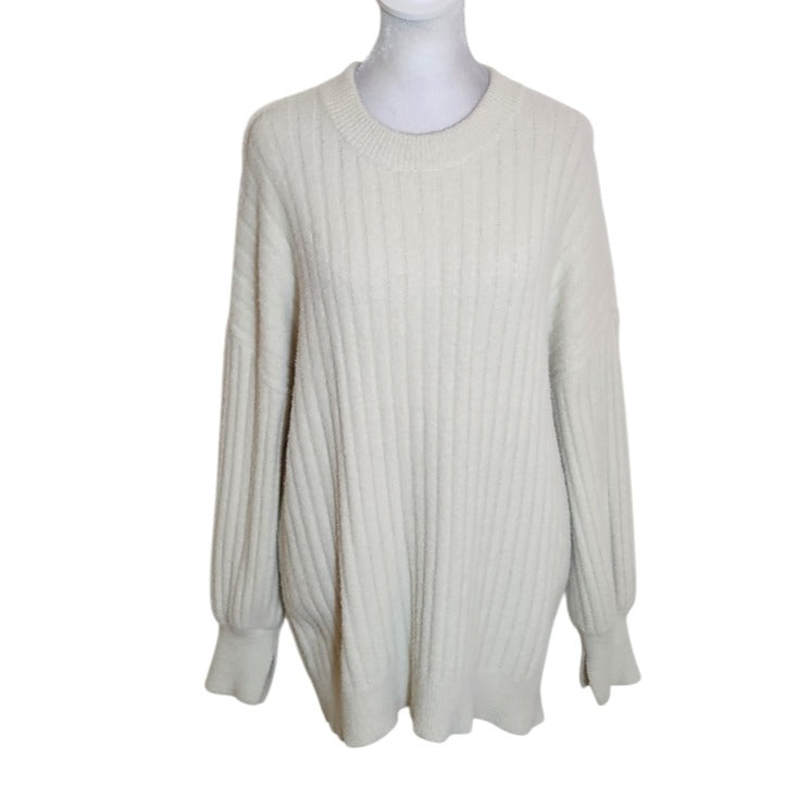 Aerie Cream Ribbed Fuzzy Sweater Size Medium