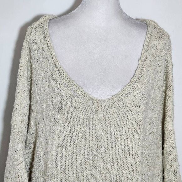 Easel Cream Distressed Loose Knit Oversized Sweater Size Medium/Large