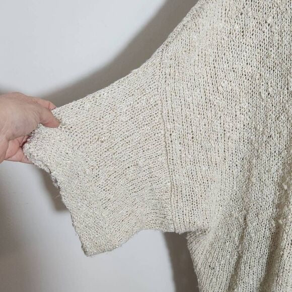 Easel Cream Distressed Loose Knit Oversized Sweater Size Medium/Large