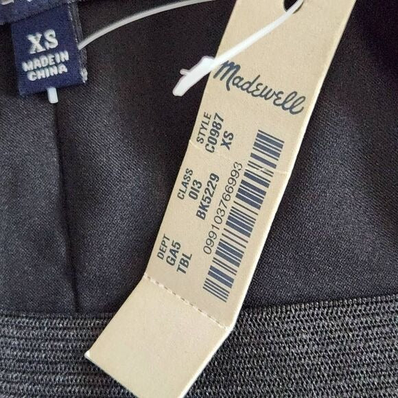 Madewell Black Lace Mini Skirt NWT Size XS Madewell Black Pull-on Skirt