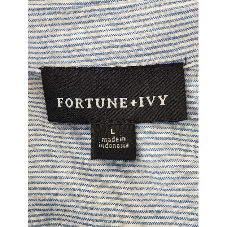 Fortune + Ivy Light Blue Textured Stripe Button Down Shirt Size Large