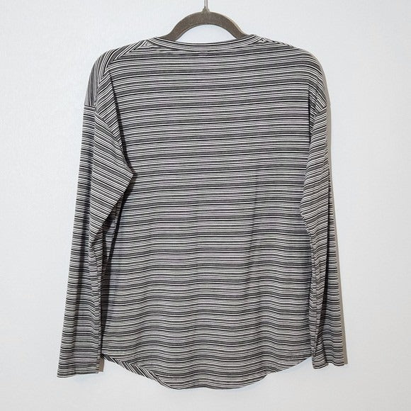 Athleta Black and White Striped Long Sleeve Tee Size Medium Athleta Stripe Tee