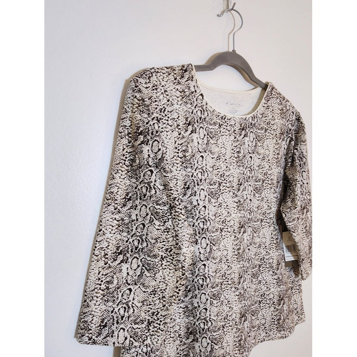 Kim Rogers Cream and Brown Snakeskin Print Tee Size Petite XL NWT