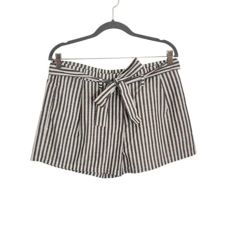 Love Tree Black and White Striped Paperbag Shorts Size Large