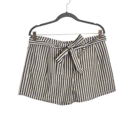 Love Tree Black and White Striped Paperbag Shorts Size Large