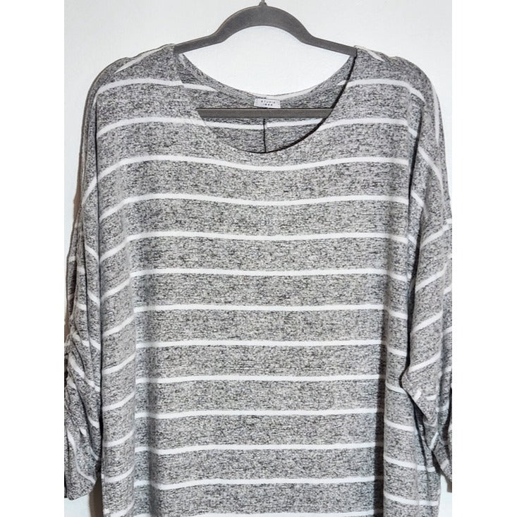Studio 1886 Gray and White Stripe Soft Knit Top Size 1X