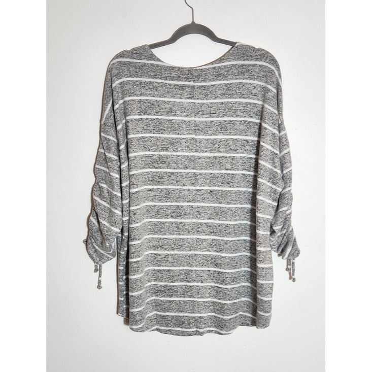 Studio 1886 Gray and White Stripe Soft Knit Top Size 1X