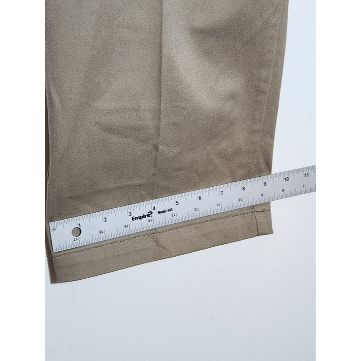 Lee Khaki Extreme Motion MVP Straight Leg Chino Pants Size 46 X 32 NWT Flaw