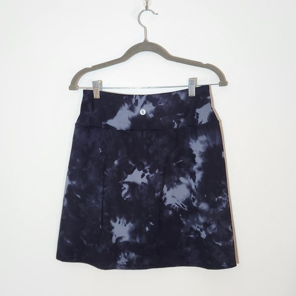 Santiny Black and Gray Print Athletic Skort Size Medium NWT