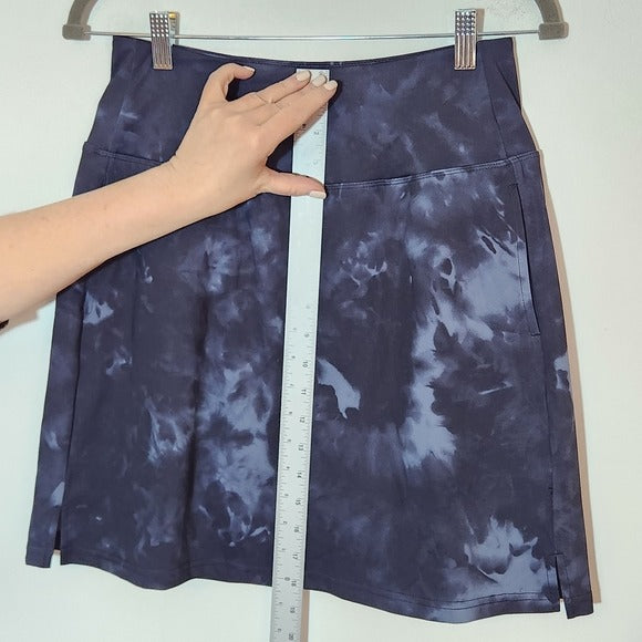 Santiny Black and Gray Print Athletic Skort Size Medium NWT