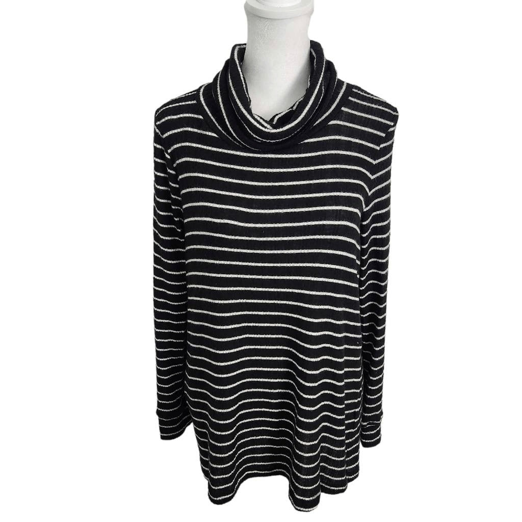 Everleigh Black Stripe Turtleneck Sweater NWT Size XS Soft Striped Sweater