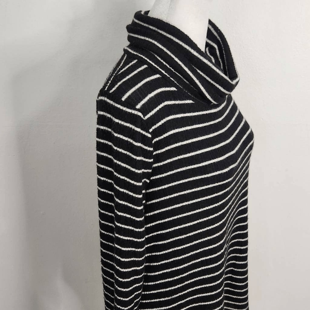 Everleigh Black Stripe Turtleneck Sweater NWT Size XS Soft Striped Sweater
