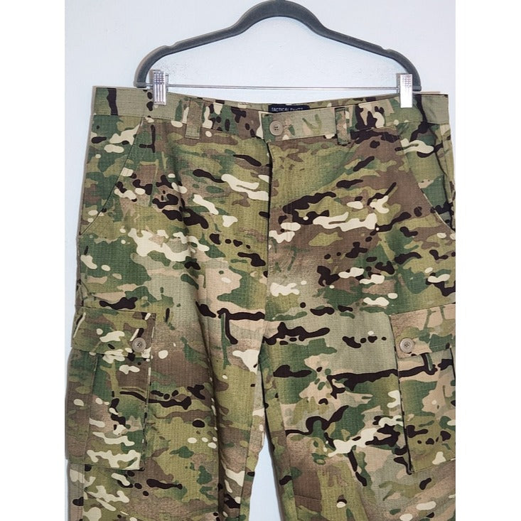 Tactical Pants Mens Green and Tan Camo Utility Cargo Pants Size 40