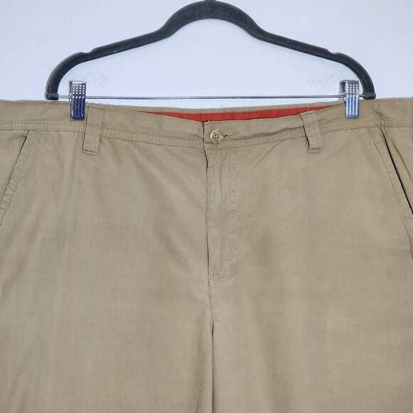 Columbia Men's Khaki Shorts Size 42 Preppy Mens Khaki Chino Shorts