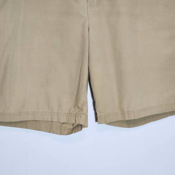 Columbia Men's Khaki Shorts Size 42 Preppy Mens Khaki Chino Shorts