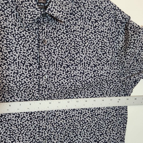 Michael Kors Mens Navy Print Slim Fit Short Sleeve Buttondown Shirt Size Medium