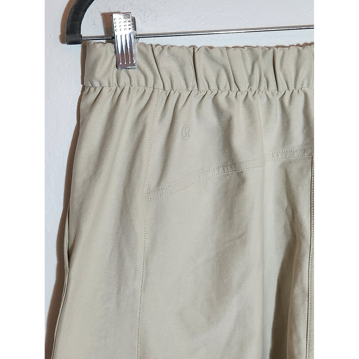 Lululemon Light Khaki Barrel Cargo Pants Size 29