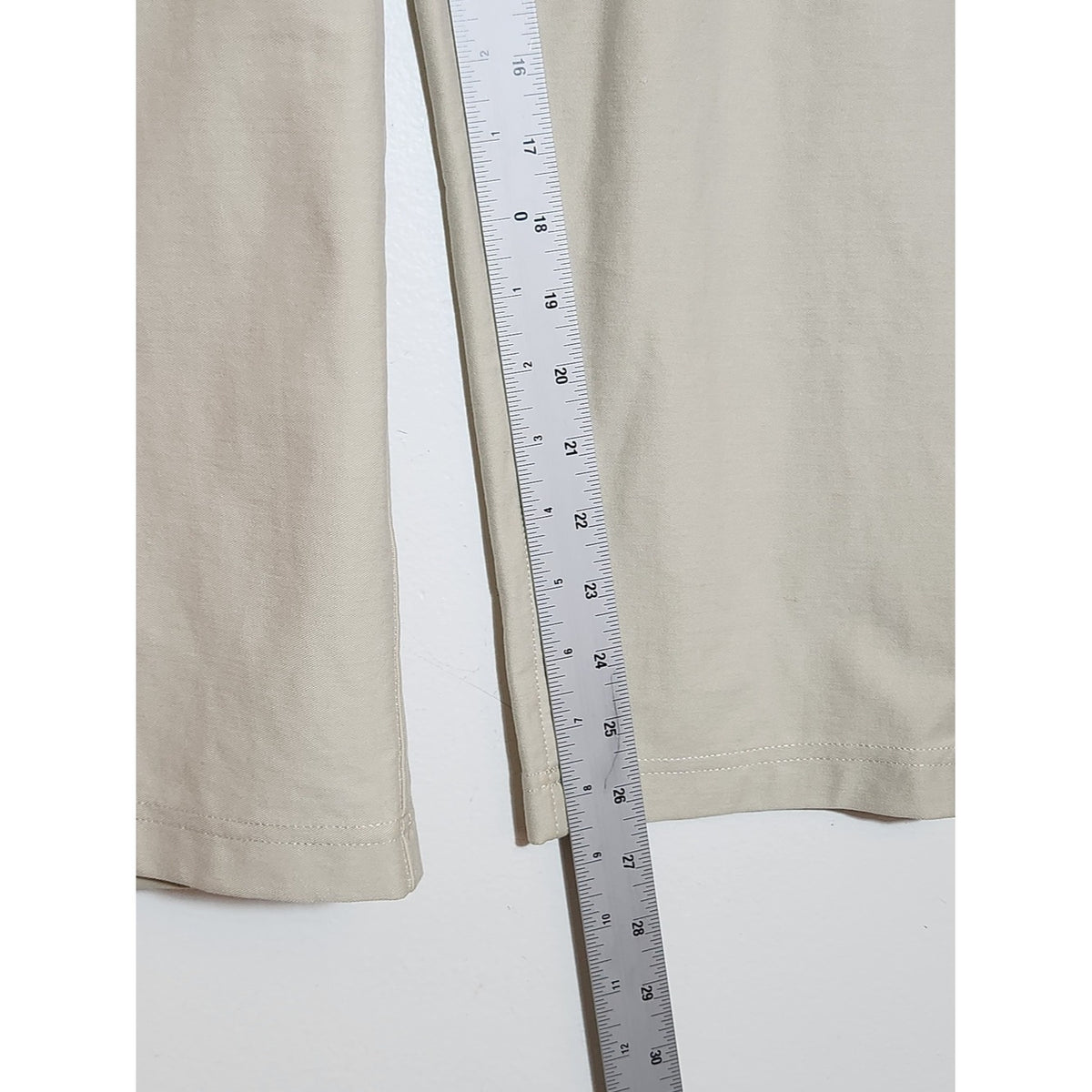 Lululemon Light Khaki Barrel Cargo Pants Size 29