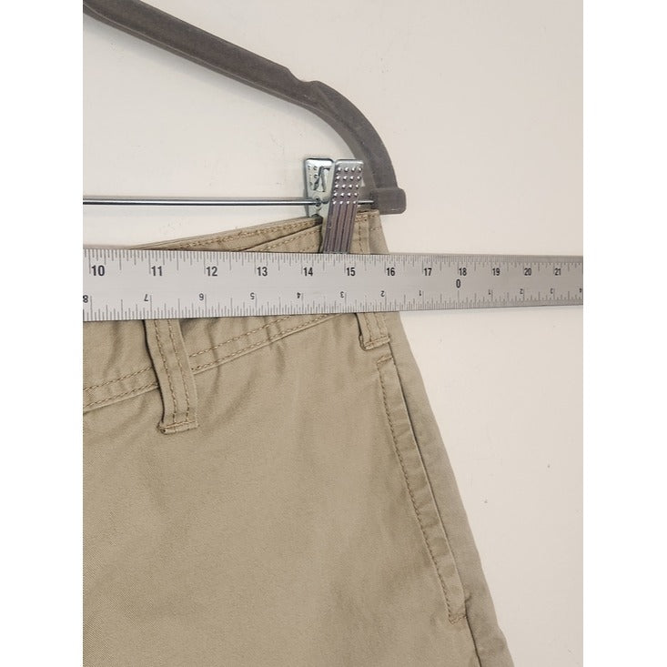 Gap Khaki Favorite Preppy Cuffed Shorts Size 8