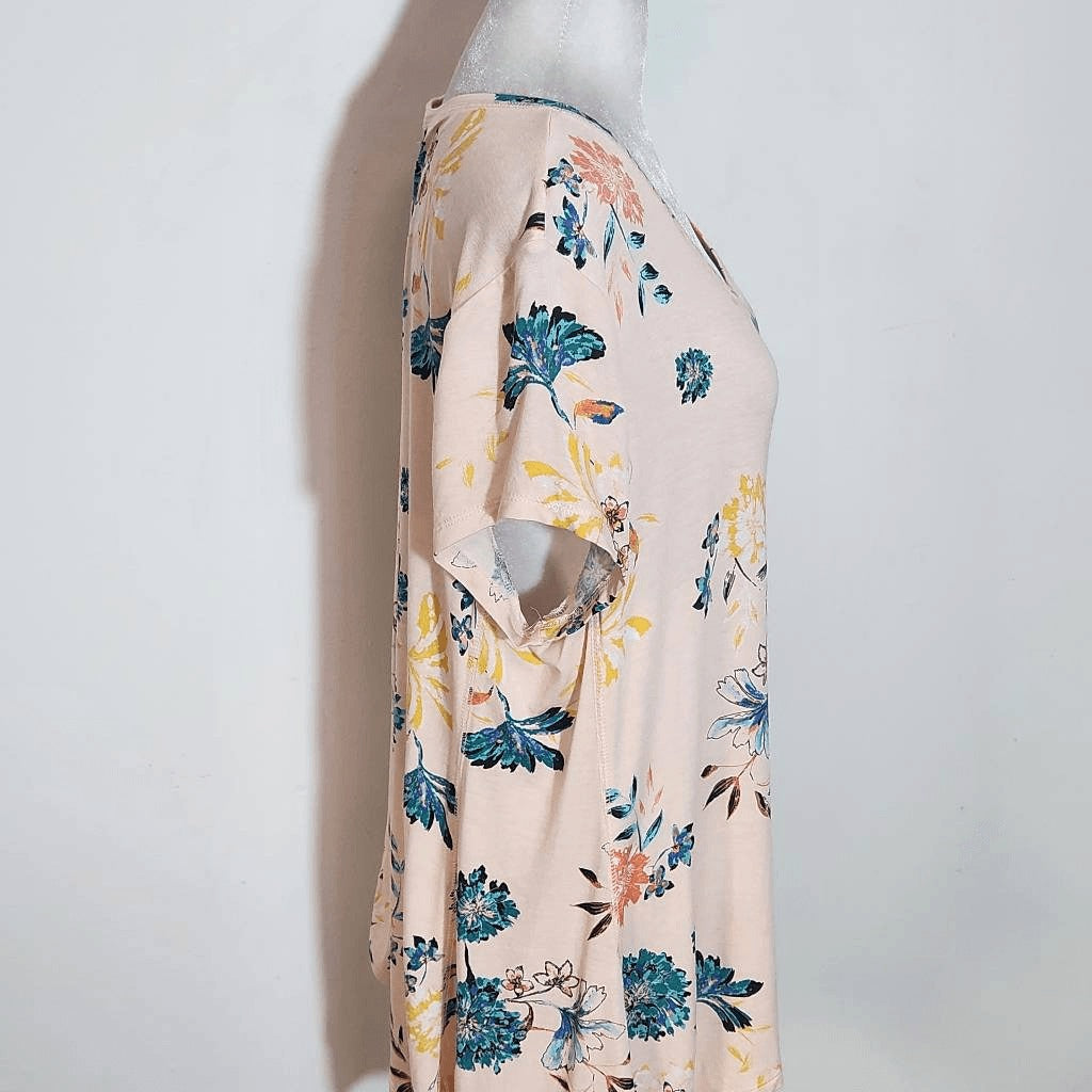 Style & Co. Pink Floral Short-Sleeve Tee with Handkerchief Hem Size Large