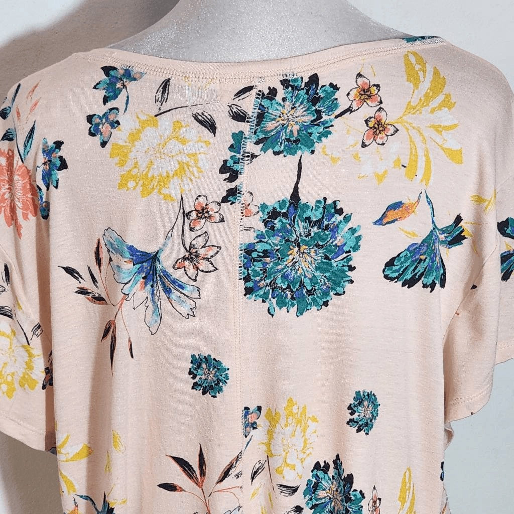 Style & Co. Pink Floral Short-Sleeve Tee with Handkerchief Hem Size Large