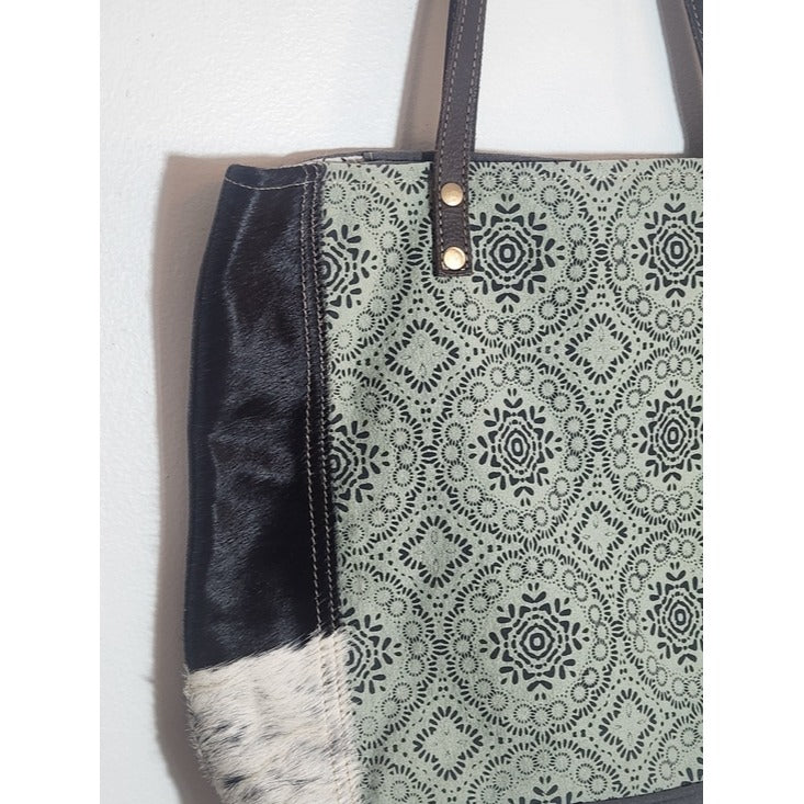 Myra Bag Floral Chic Canvas Tote Cowhide Leather Coastal Cowgirl NWT