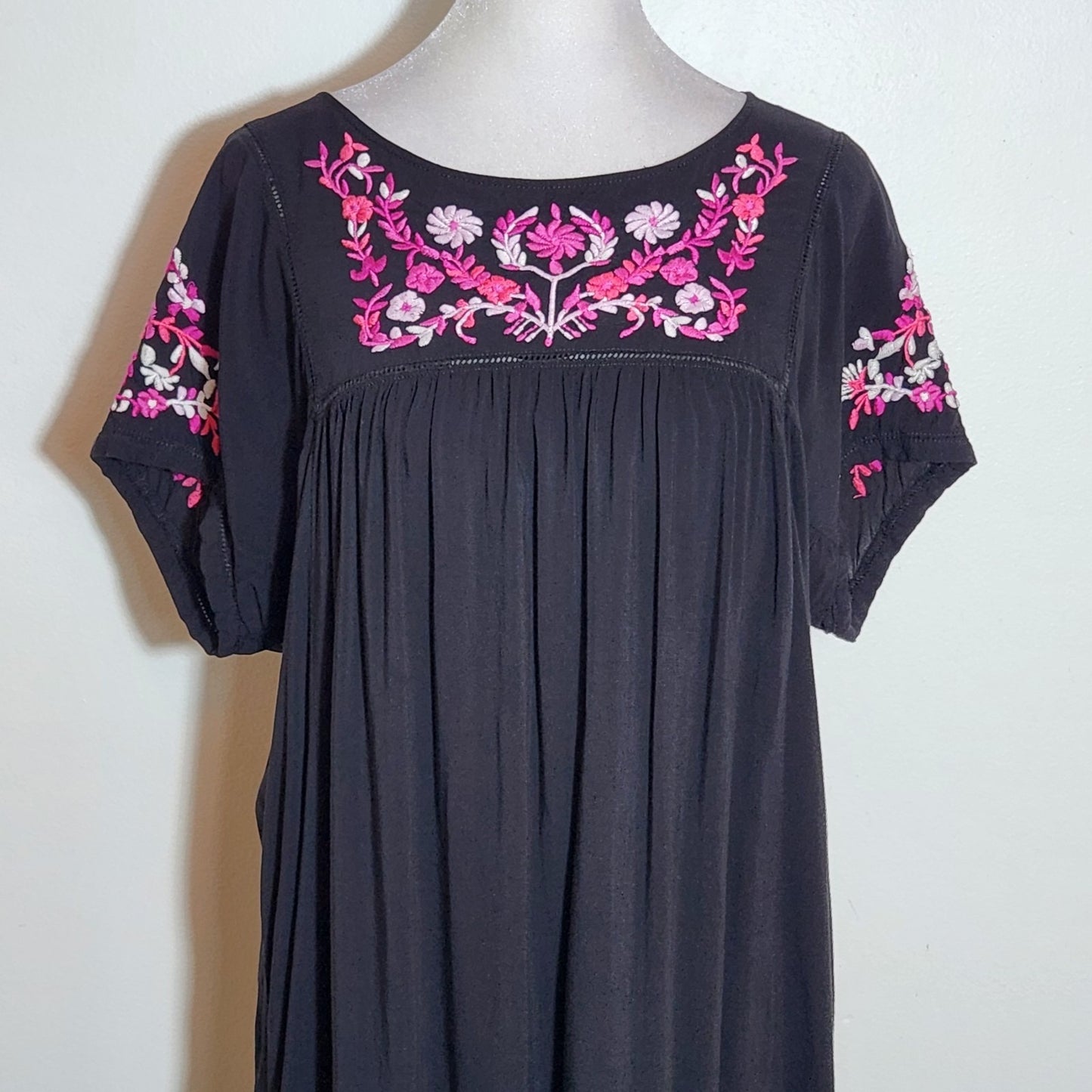 Catherine Malandrino Black Floral Embroidered Boho Dress Size Large