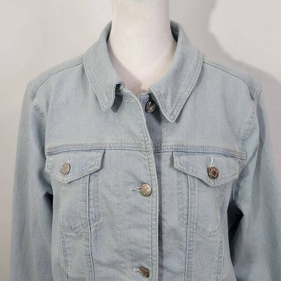Liz Claiborne Denim Jacket Size Medium Light Wash Jean Jacket Trucker Jacket
